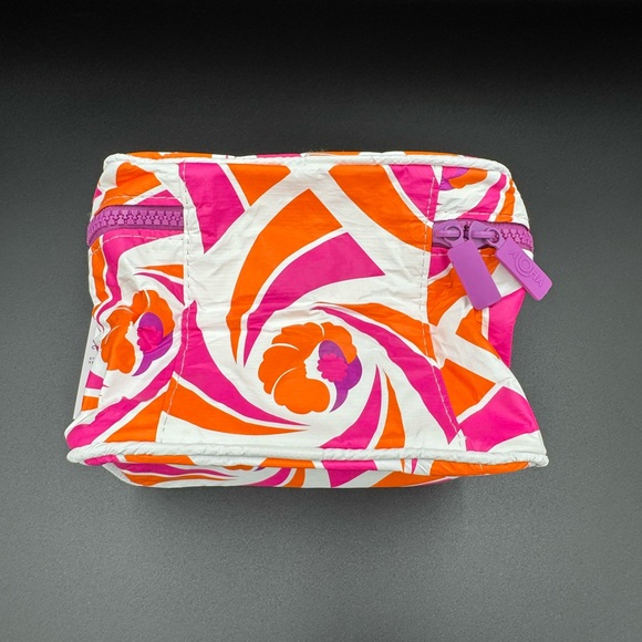 Aloha Collection x Hawaiian Airlines Cabin Crew & Cutie Set - Picture 6 of 9